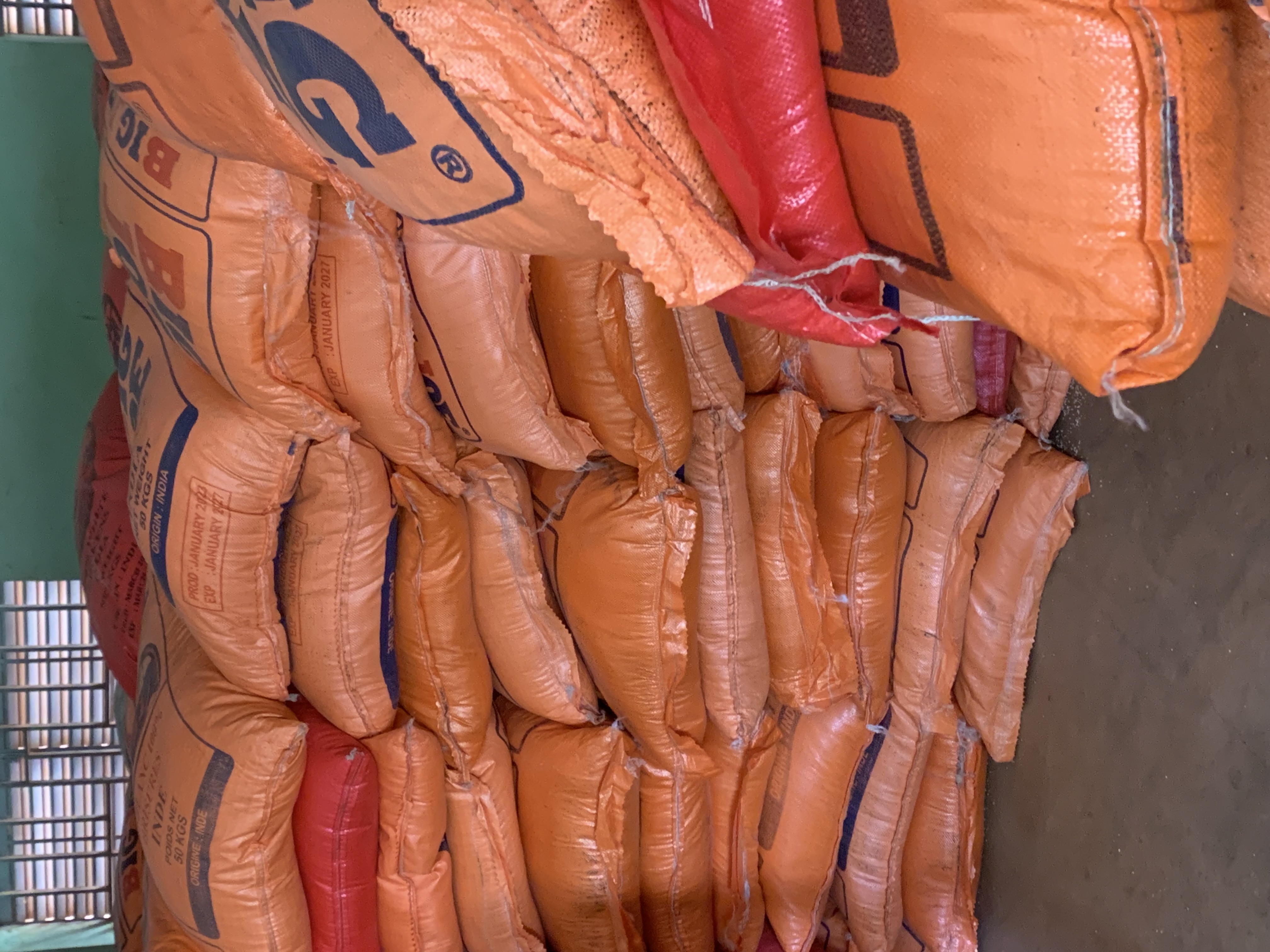 Dons de 39 tonnes de céréales aux populations vulnérables de dialakorodji Dons de 39 tonnes de céréales aux populations vulnérables de dialakorodji --Dialakorodji